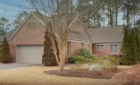 20 Lochwinnock Ln, Pinehurst, NC 28374 photo 2