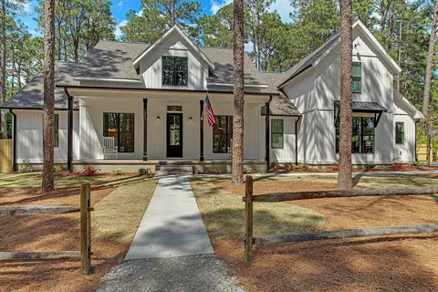 126 Turner Rd, Pinehurst, NC 28374 photo 1