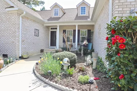 17 Emerald Ln, Pinehurst, NC 28374 photo 2