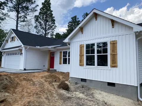 101 Millstone Rd, West End, NC 27376 photo 1