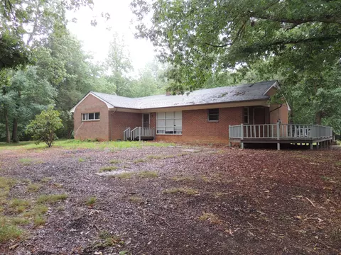 719 Ritter Rd, Robbins, NC 27325 photo 1