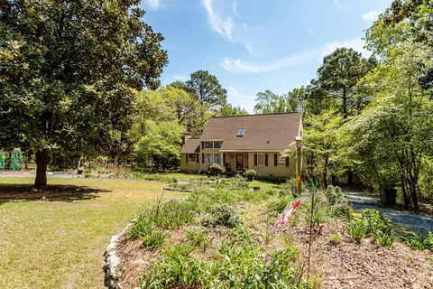 163 W Devonshire Ave, West End, NC 27376 photo 4