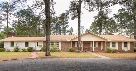 25 Mcfarland Rd, Pinehurst, NC 28374 photo 1