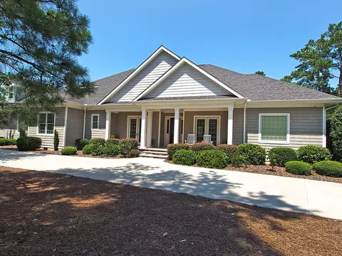 70 Pinewild Dr, Pinehurst, NC 28374 photo 2