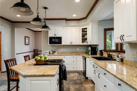 140 Lakeside Ct, Pinehurst, NC 28374 photo 7