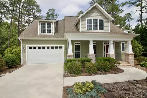 95 E Lake View Dr, Pinehurst, NC 28374 photo 1