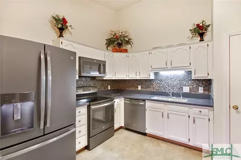 111 Longleaf Cir, Pooler, GA 31322 photo 9