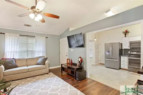 111 Longleaf Cir, Pooler, GA 31322 photo 5