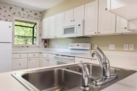 10 Brandon Trl, Pinehurst, NC 28374 photo 11
