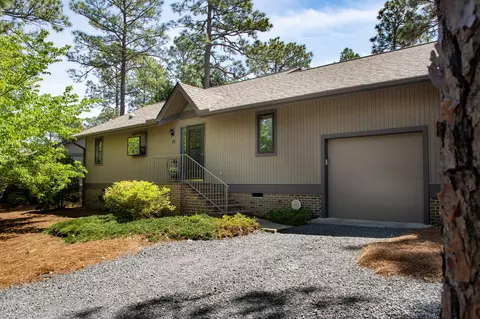 10 Brandon Trl, Pinehurst, NC 28374 photo 3