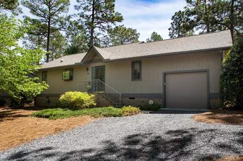 10 Brandon Trl, Pinehurst, NC 28374 photo 1