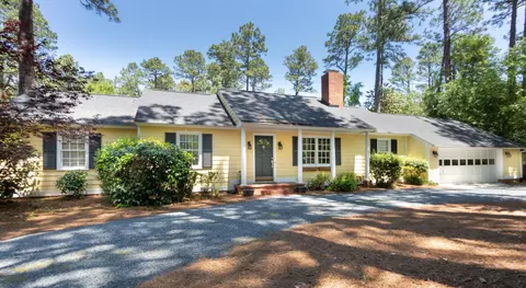 165 Linden Rd, Pinehurst, NC 28374 photo 1