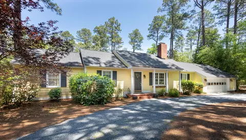 165 Linden Rd, Pinehurst, NC 28374 photo 2