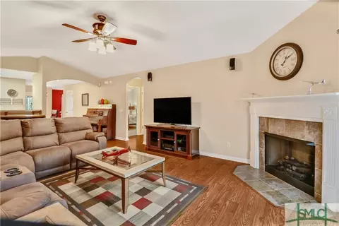 164 Lakepointe Dr, Savannah, GA 31407 photo 9