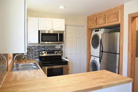 204 Benjamin St, Aberdeen, NC 28315 photo 1