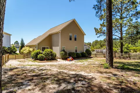 108 Lightwater Ct, Aberdeen, NC 28315 photo 23