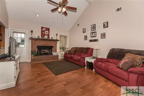 124 Longleaf Cir, Pooler, GA 31322 photo 6