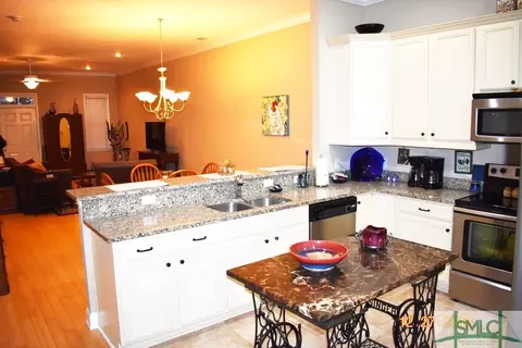 312 E 31st St, Savannah, GA 31401 photo 8