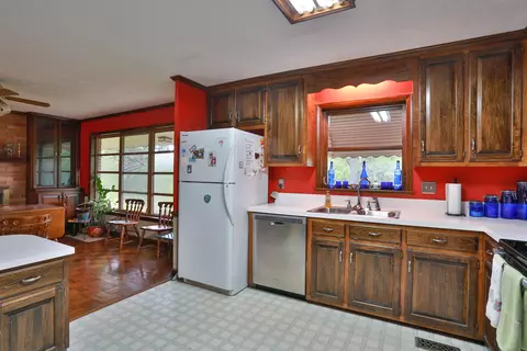 104 Alexander Dr, Hamlet, NC 28345 photo 9