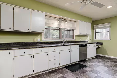 150 Westchester Cir, Pinehurst, NC 28374 photo 4