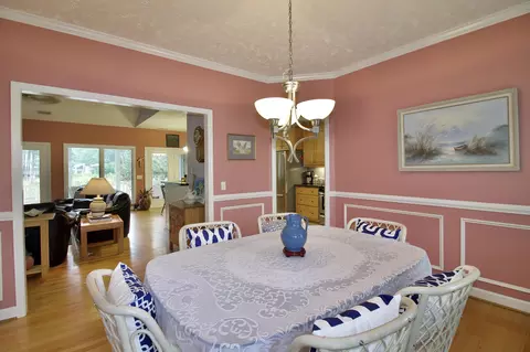 682 Cedar Pt, Vass, NC 28394 photo 8