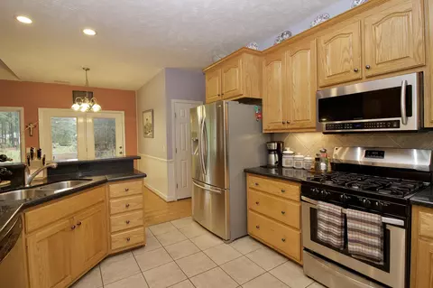682 Cedar Pt, Vass, NC 28394 photo 19