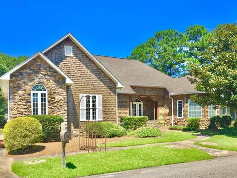 662 Cedar Pt, Vass, NC 28394 photo 1