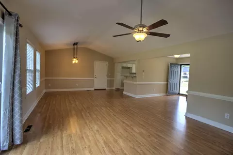 126 Arlee Dr, Hamlet, NC 28345 photo 13