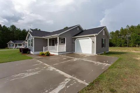 126 Arlee Dr, Hamlet, NC 28345 photo 5