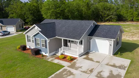 126 Arlee Dr, Hamlet, NC 28345 photo 3