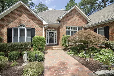7 Hot Springs Ln, Pinehurst, NC 28374 photo 4