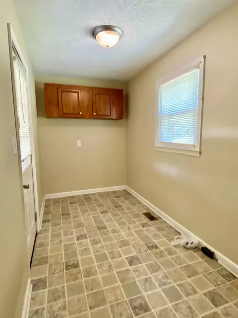 102 James Ave, Hamlet, NC 28345 photo 8
