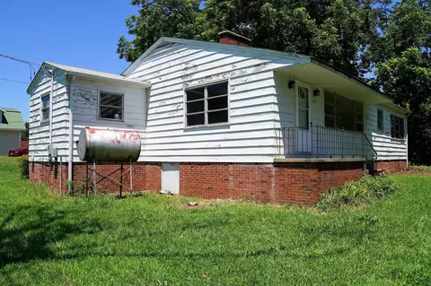 153 1st St, Star, NC 27356 photo 2