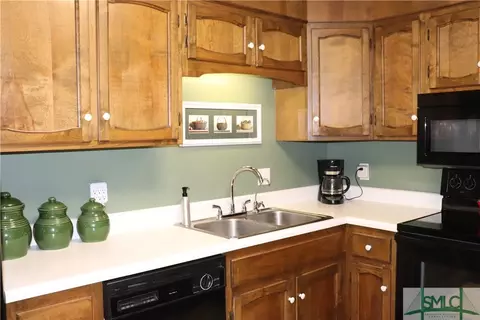 119 Laberta Cir, Springfield, GA 31329 photo 6