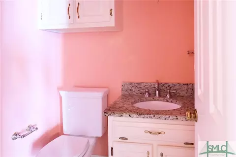 38 Cornus Dr, Savannah, GA 31406 photo 9