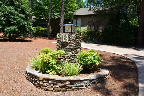 18 Whitehaven Dr, Pinehurst, NC 28374 photo 3