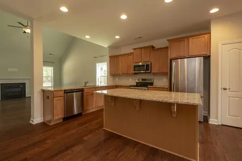 4200 Irwin Dr, Aberdeen, NC 28315 photo 6