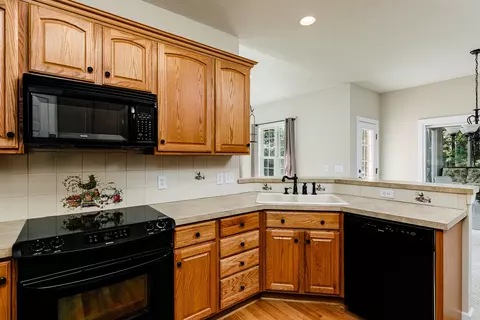 441 Longleaf Dr, West End, NC 27376 photo 10