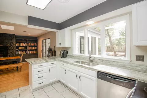 140 Westchester Cir, Pinehurst, NC 28374 photo 13