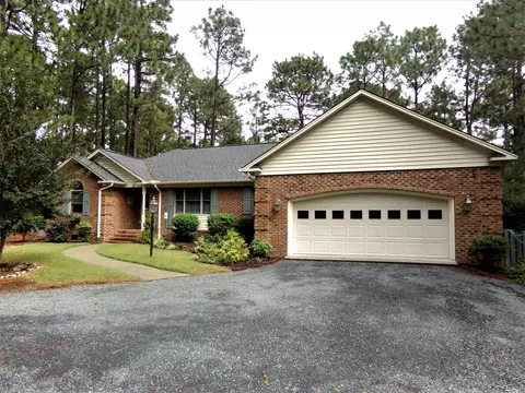 16 Choke Cherry Ln, Pinehurst, NC 28374 photo 1