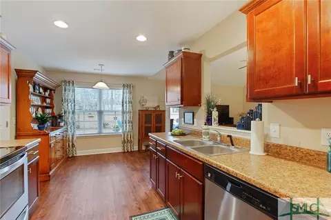 207 Beaubrook Blvd, Springfield, GA 31329 photo 13