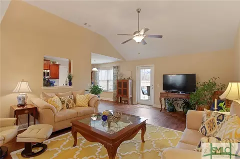 207 Beaubrook Blvd, Springfield, GA 31329 photo 8