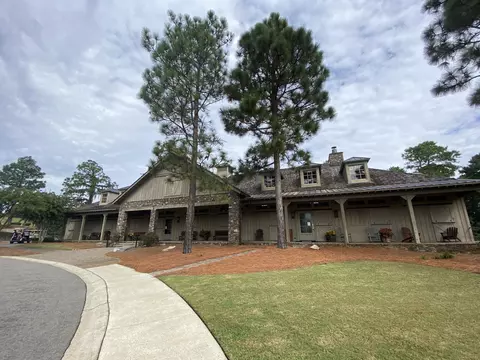 14 Ridgeland St, Pinehurst, NC 28374 photo 11