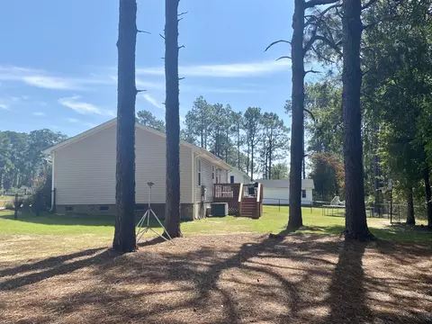 100 Walnut Ave, Hamlet, NC 28345 photo 5