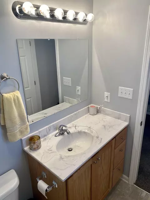 100 Walnut Ave, Hamlet, NC 28345 photo 8