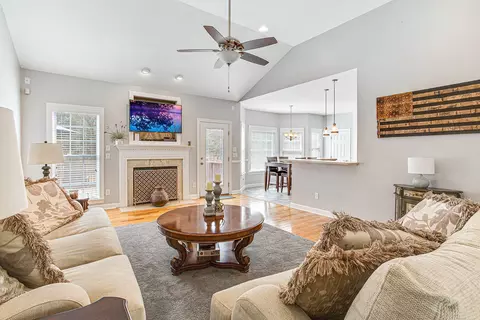 954 Thrush Dr, Vass, NC 28394 photo 8