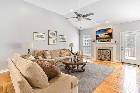 954 Thrush Dr, Vass, NC 28394 photo 10
