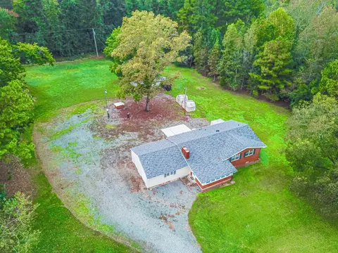 259 Jonah Rd, Robbins, NC 27325 photo 2