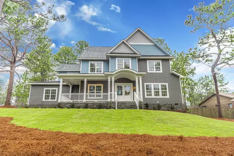 1015 Monticello Dr, Pinehurst, NC 28374 photo 1