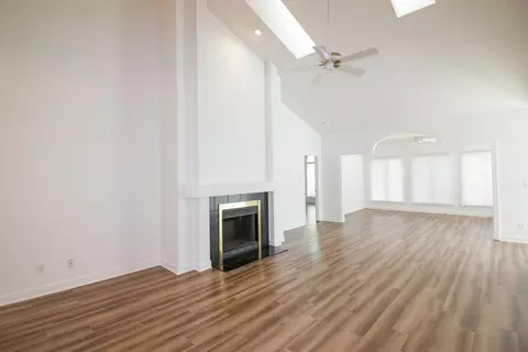440 SE Lake Forest Dr, Pinehurst, NC 28374 photo 9